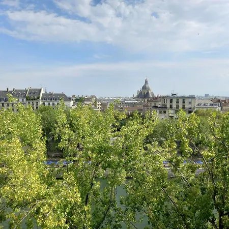 Schoener Romantischer Blick Auf Seine By Interhome