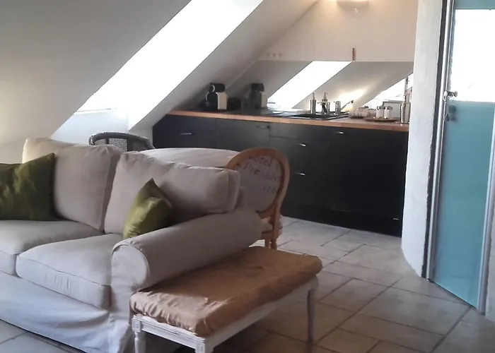 Schoener Romantischer Blick Auf Seine By Interhome Apartment