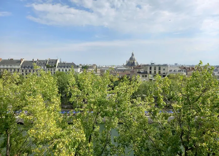 Schoener Romantischer Blick Auf Seine By Interhome
