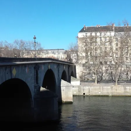 Schoener Romantischer Blick Auf Seine By Interhome Lejlighed